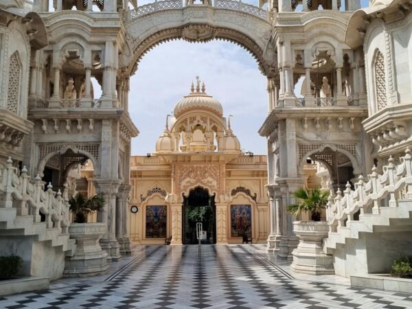 Same Day Mathura and Vrindavan Tour from Agra