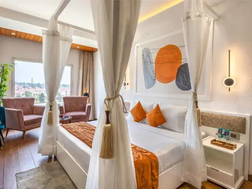 Hotel Booking